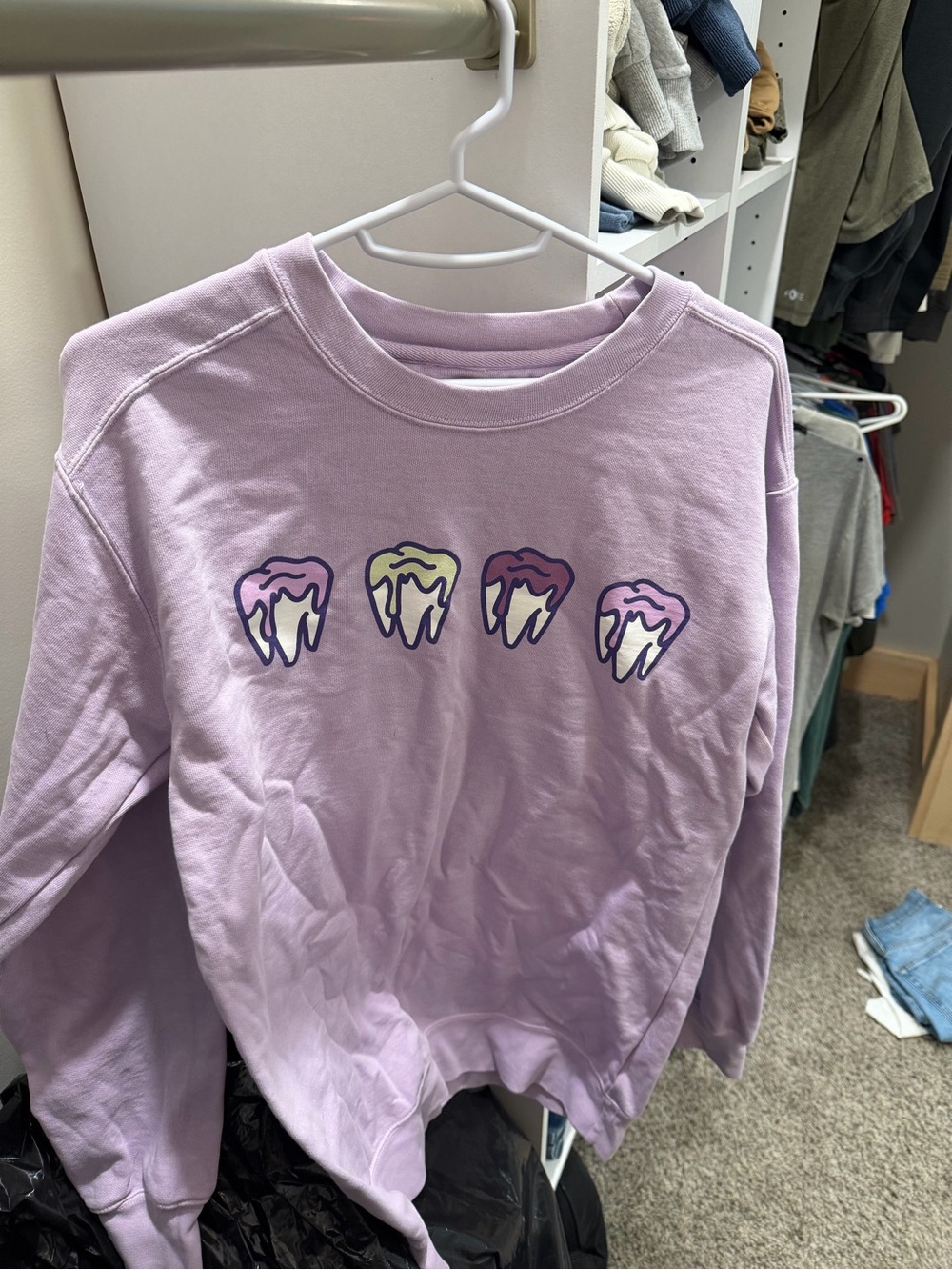 Crew neck